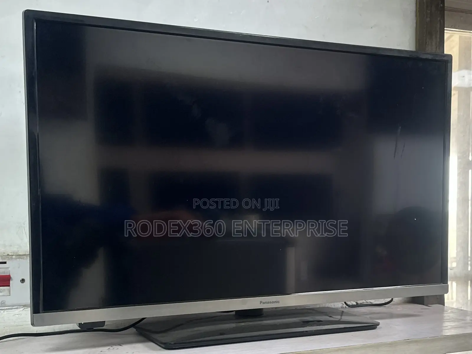 32-inch Panasonic Smart Tv For Sale