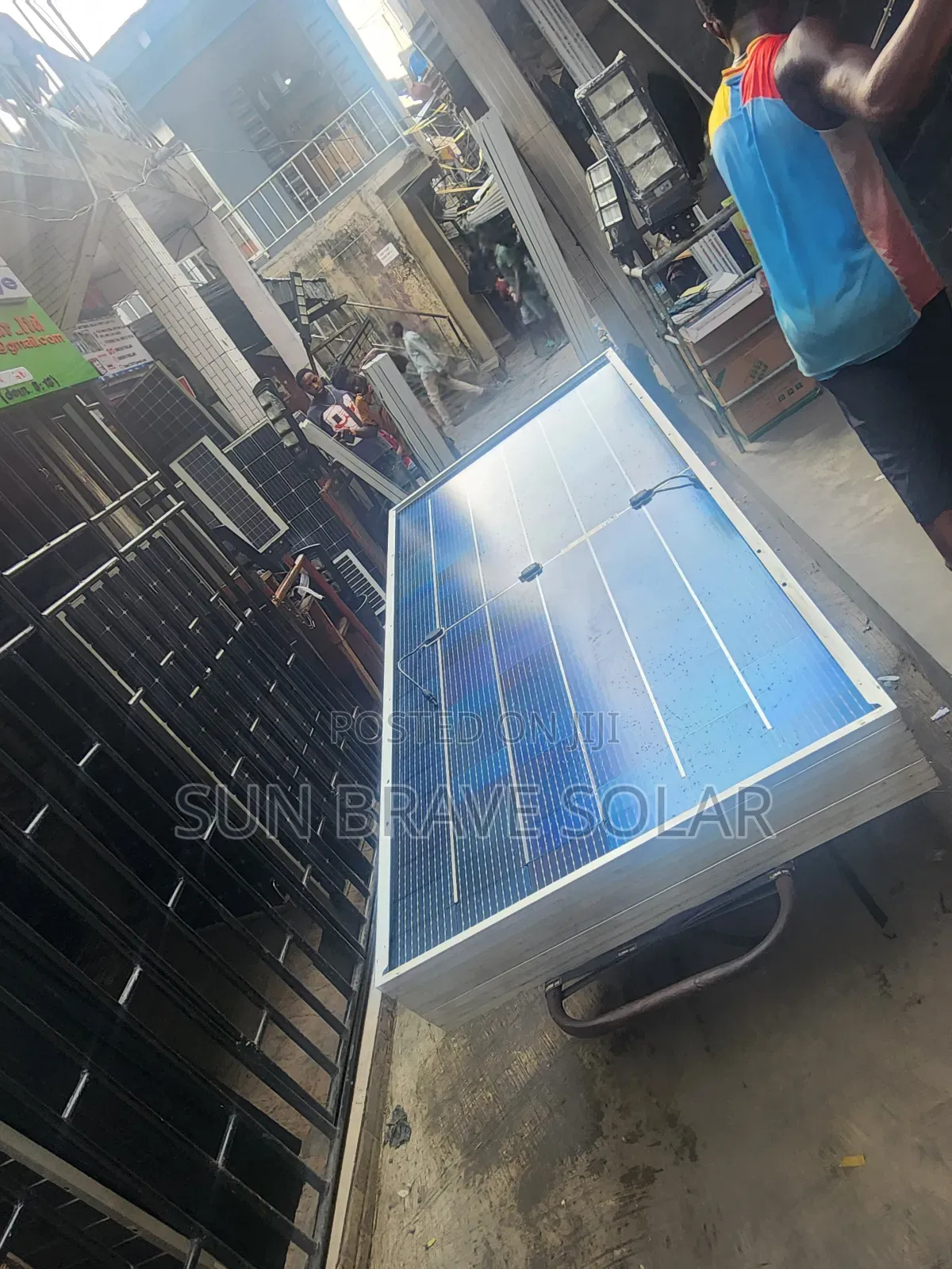 Jinko Mono Solar Panels 650w