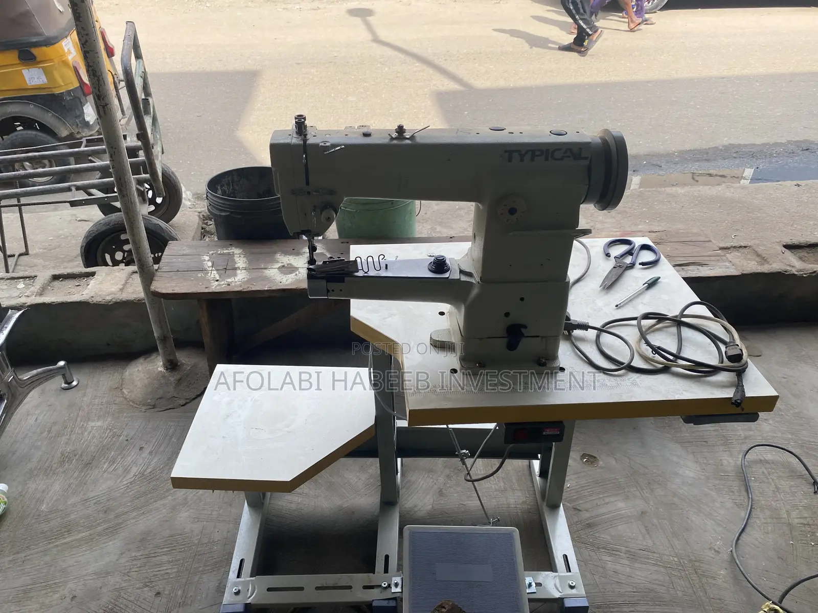 Cylinder Bed Industrial Sewing Machine
