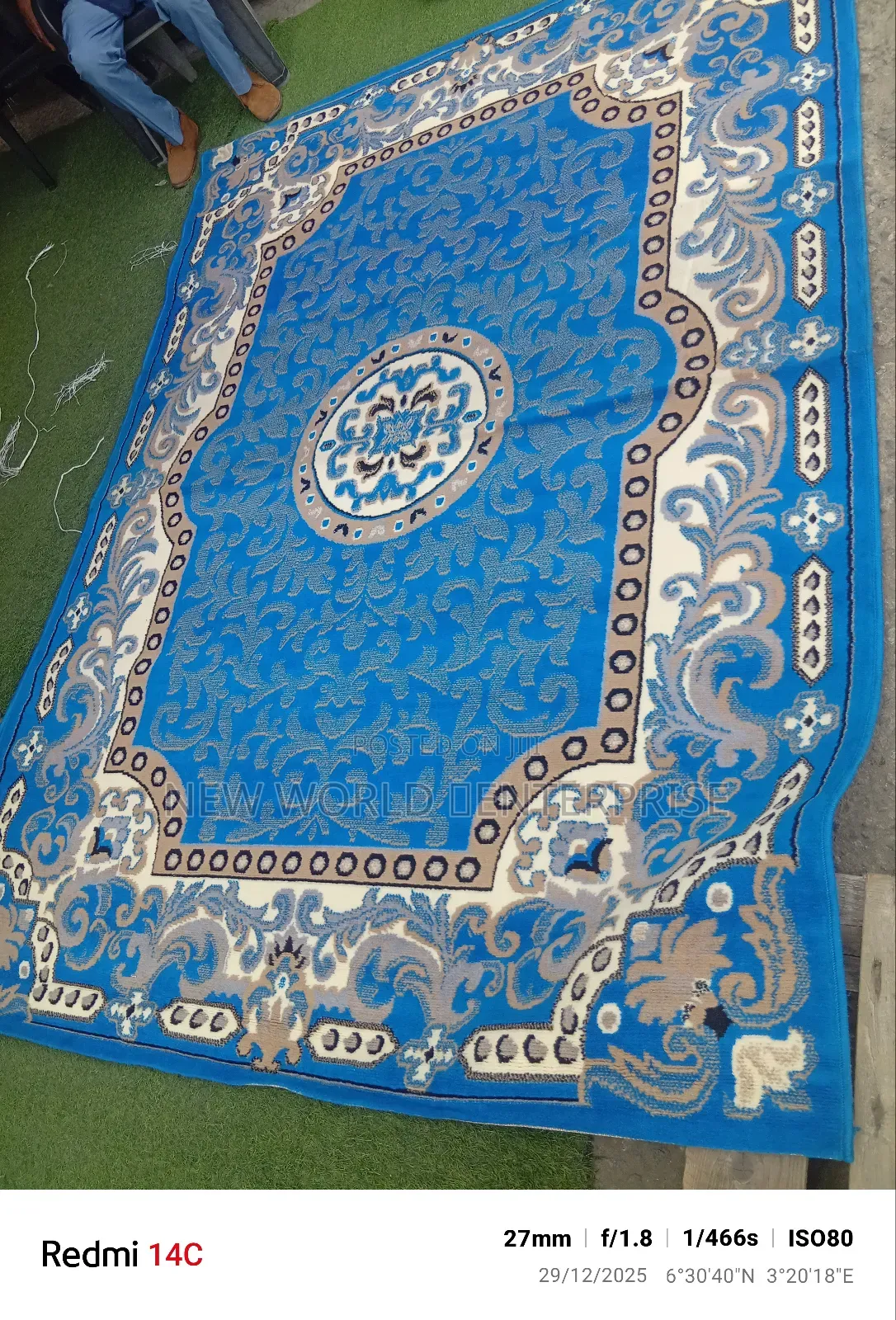 6by9 Feets Modern Belgium Centre Rug