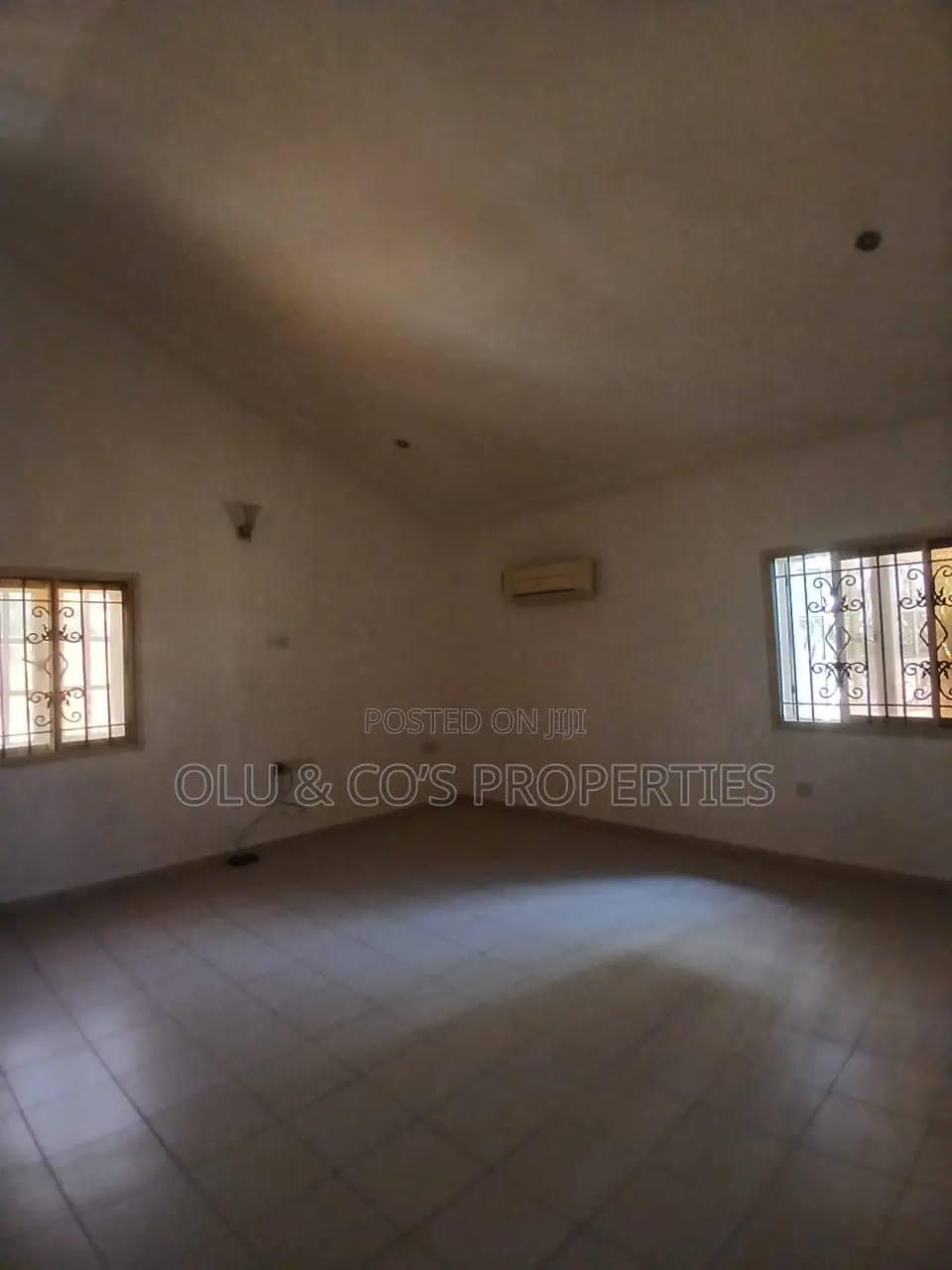 4bdrm Duplex in Wuse for rent