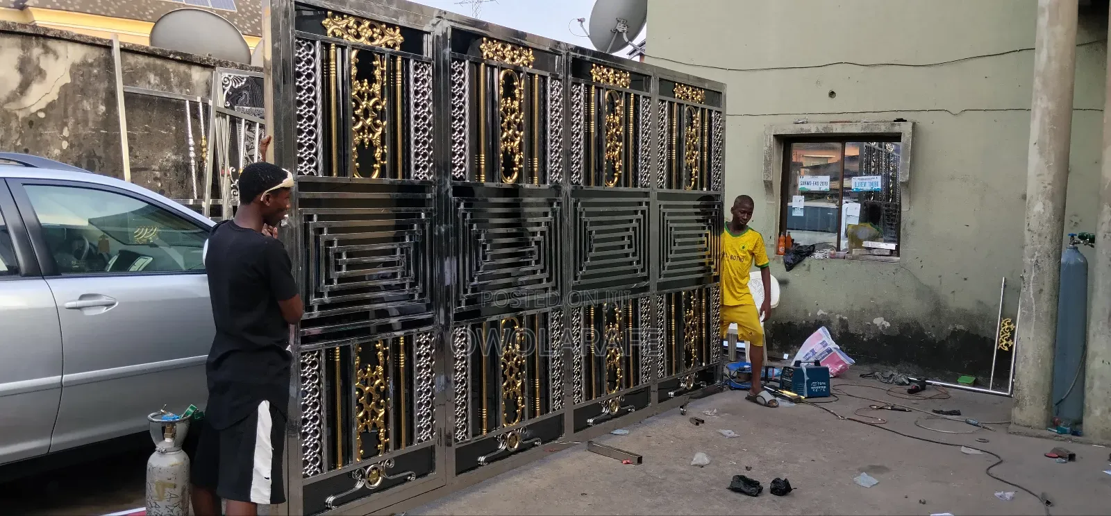 New Harmony Stainless Steel Gate