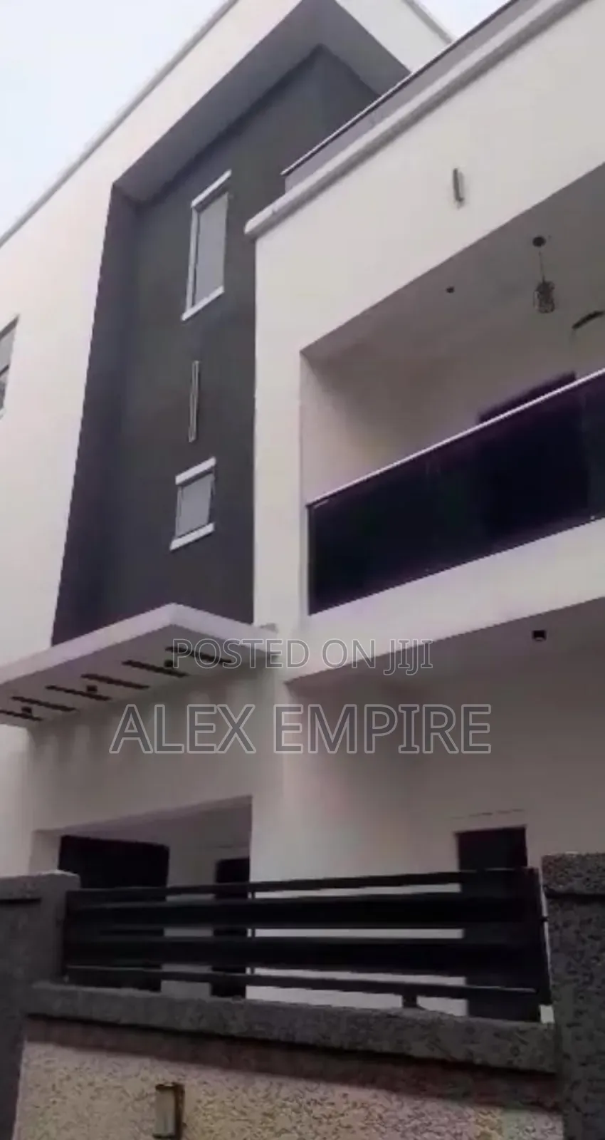 5bdrm Duplex in Festac for sale