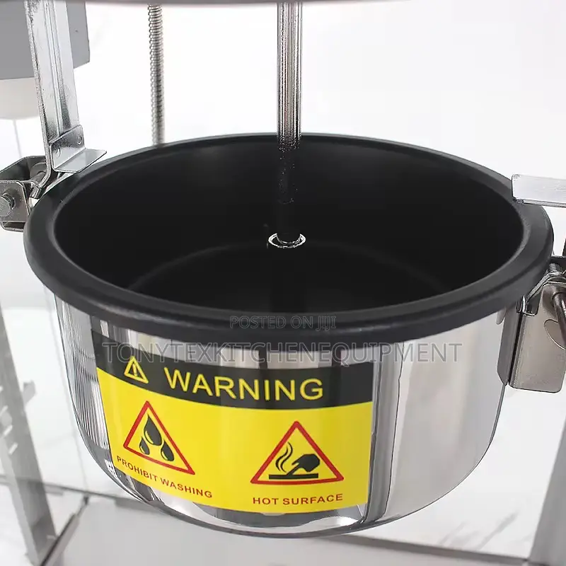 Commercial Popcorn Machine With Side Snacks Display Showcase