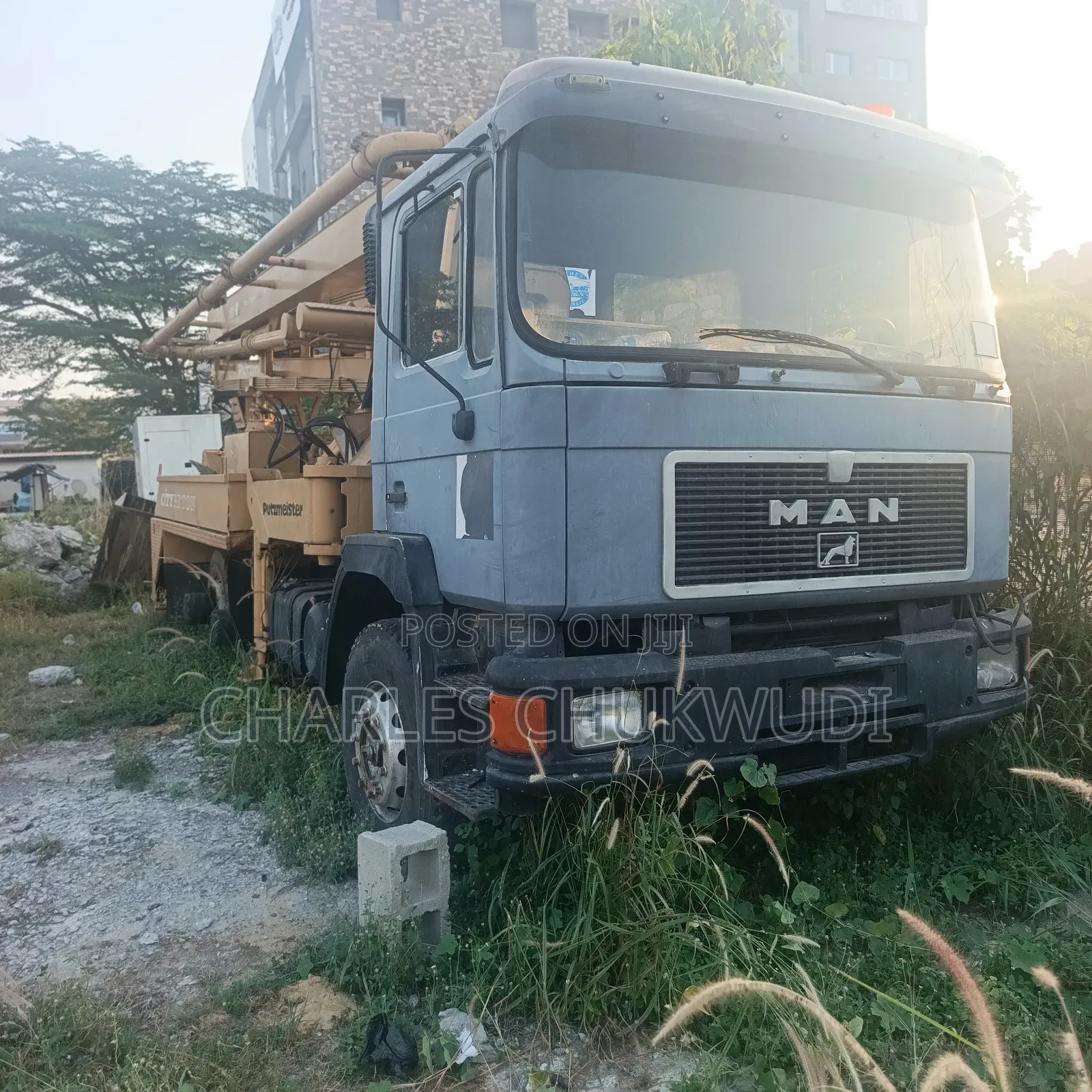 Man Diesel Tractor Head