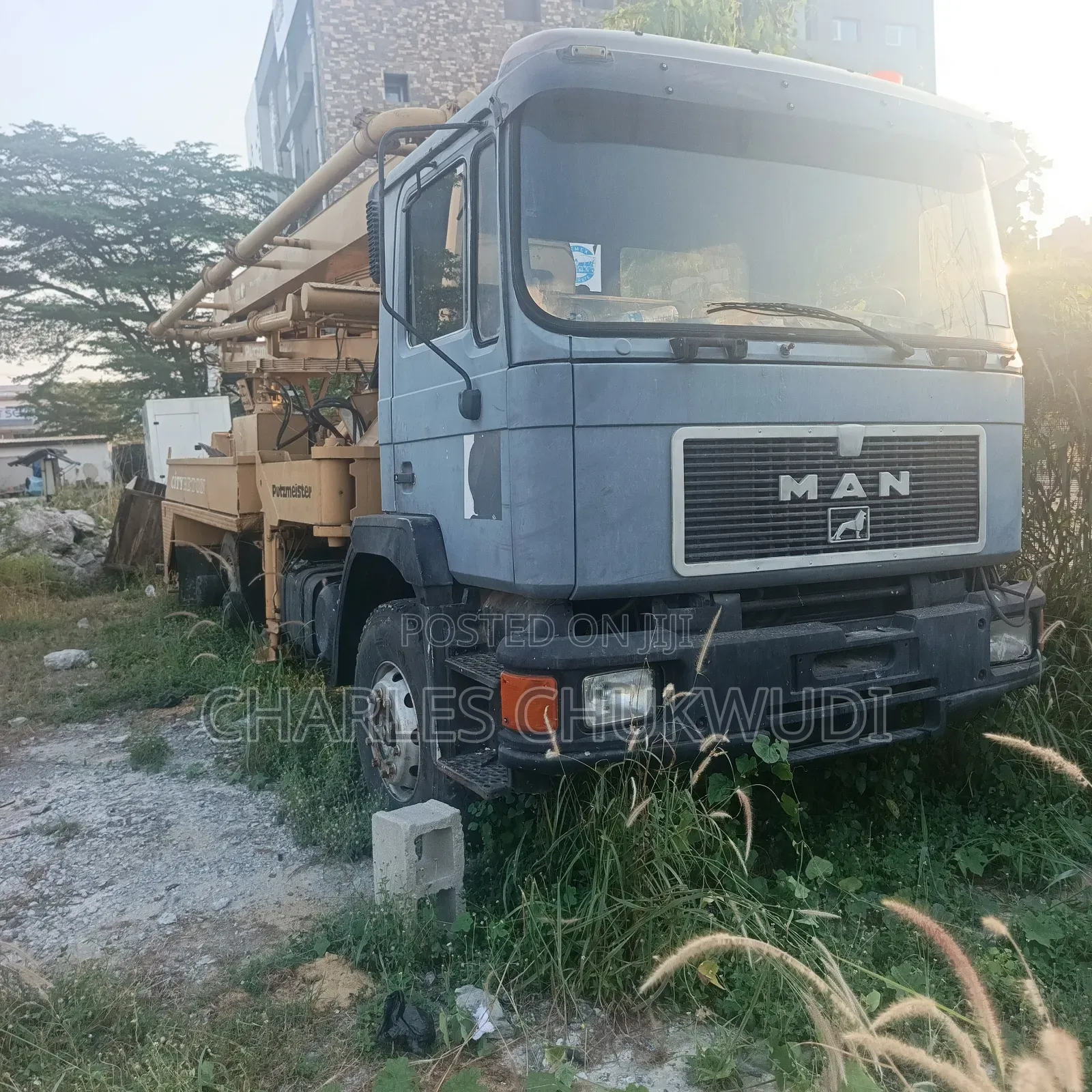 Man Diesel Tractor Head
