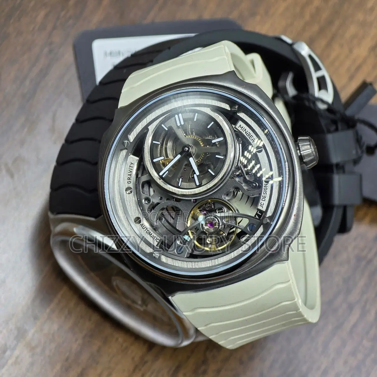 Minber Quality Luxury Men Chronograph Rubber Mi Strap Wristwatch.