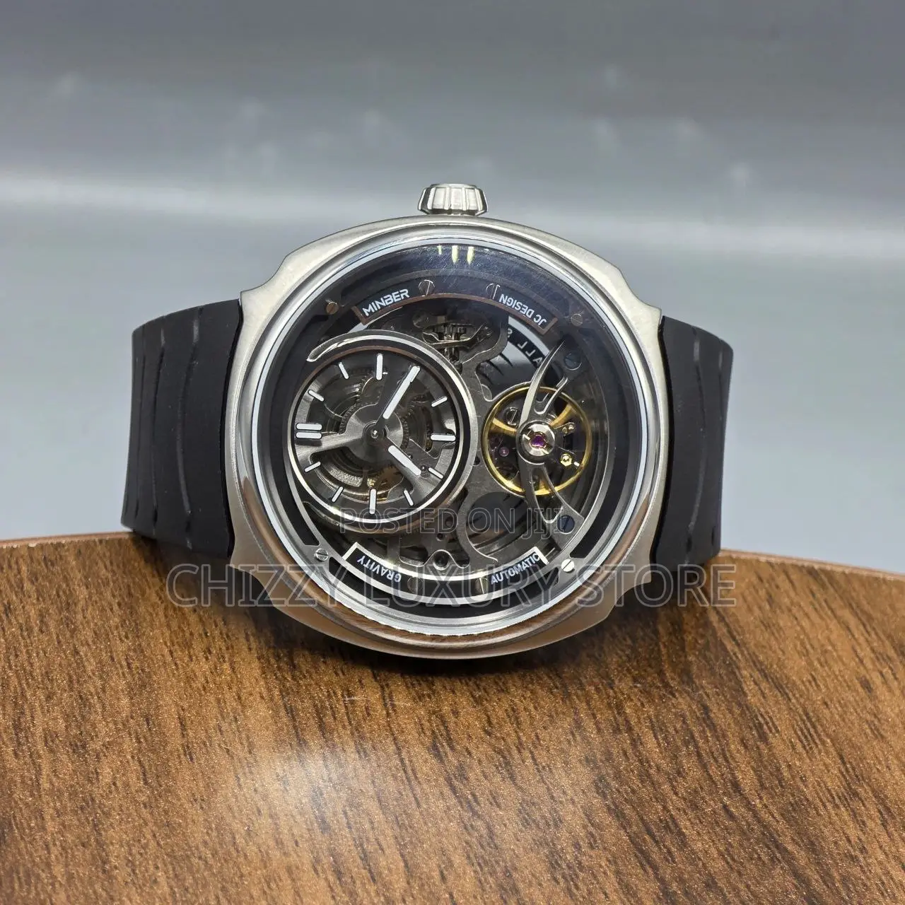 Minber Quality Luxury Men Chronograph Rubber Mi Strap Wristwatch.