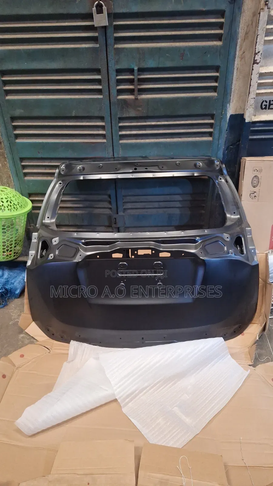 Booth Toyota Rav4 2016
