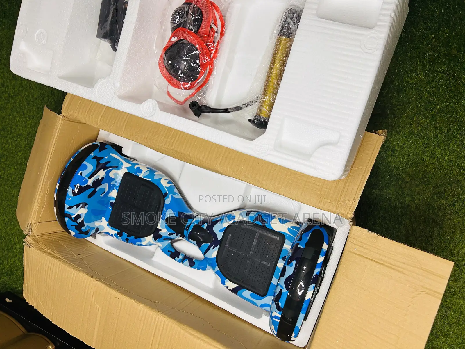 Premium 10-Inch Smart Hoverboard – Camo Blue Classic White Editions