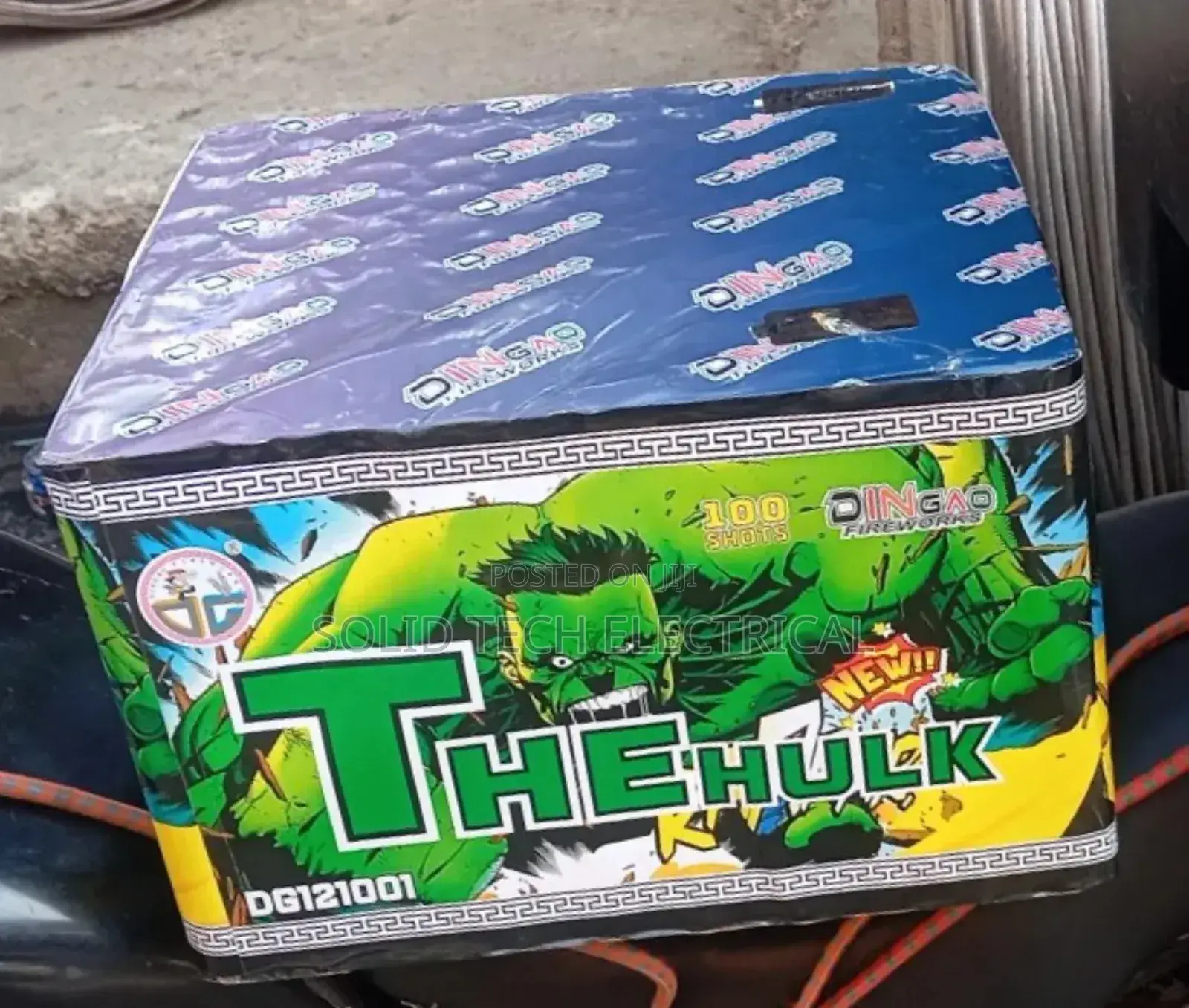 Super Loud Big Mouth 100 Shots Fireworks Knockout Banga