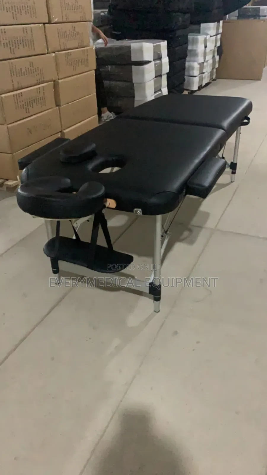 Foldable Massage Table