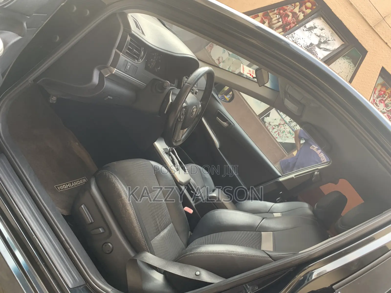 Toyota Camry SE 4dr Sedan (2.5L 4cyl 6A) 2013 Black