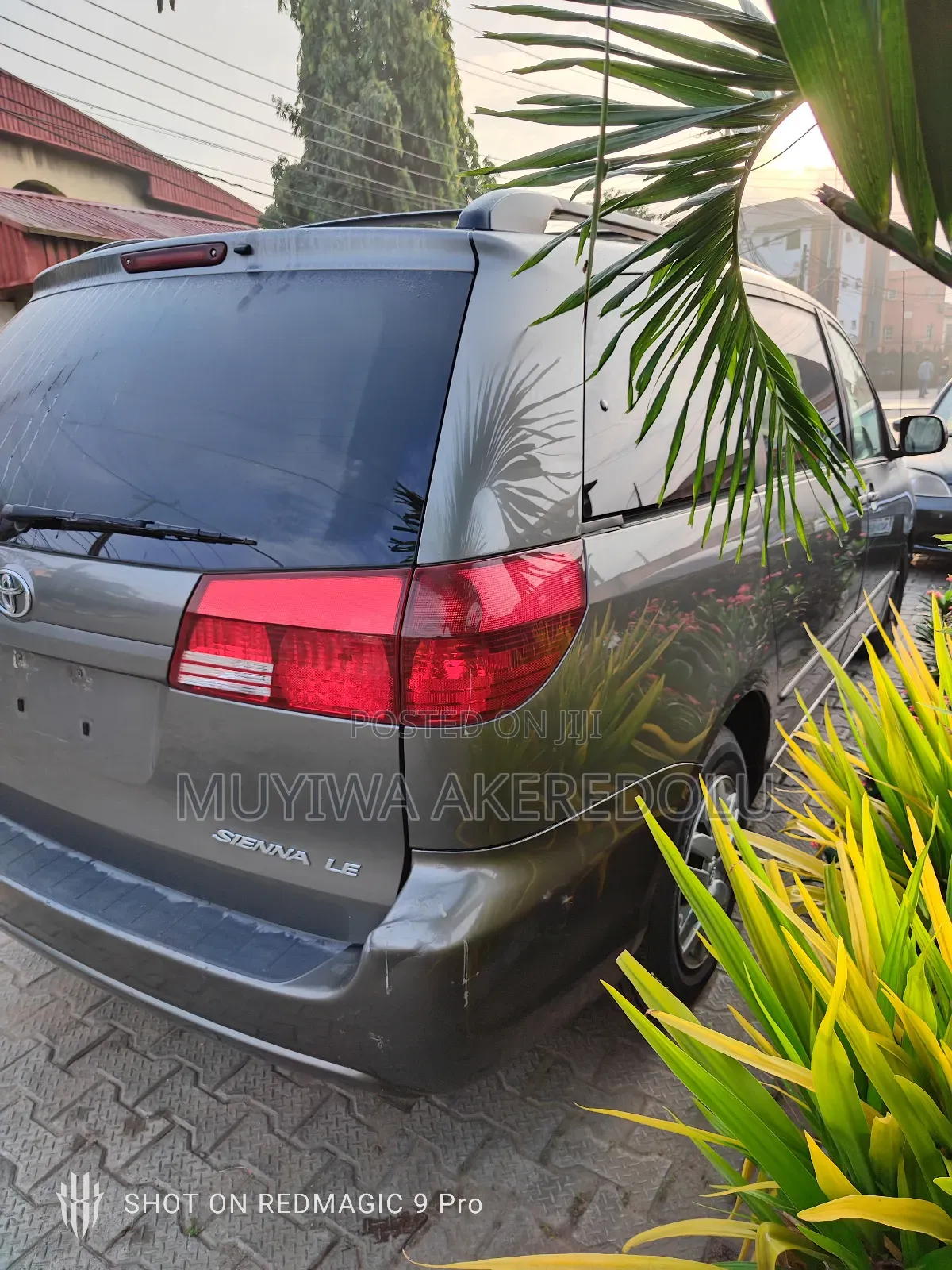 Toyota Sienna 2005 Gray