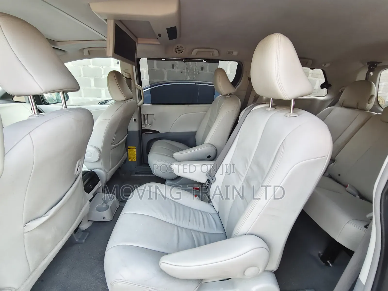 Toyota Sienna Limited FWD 7-Passenger 2013 Silver
