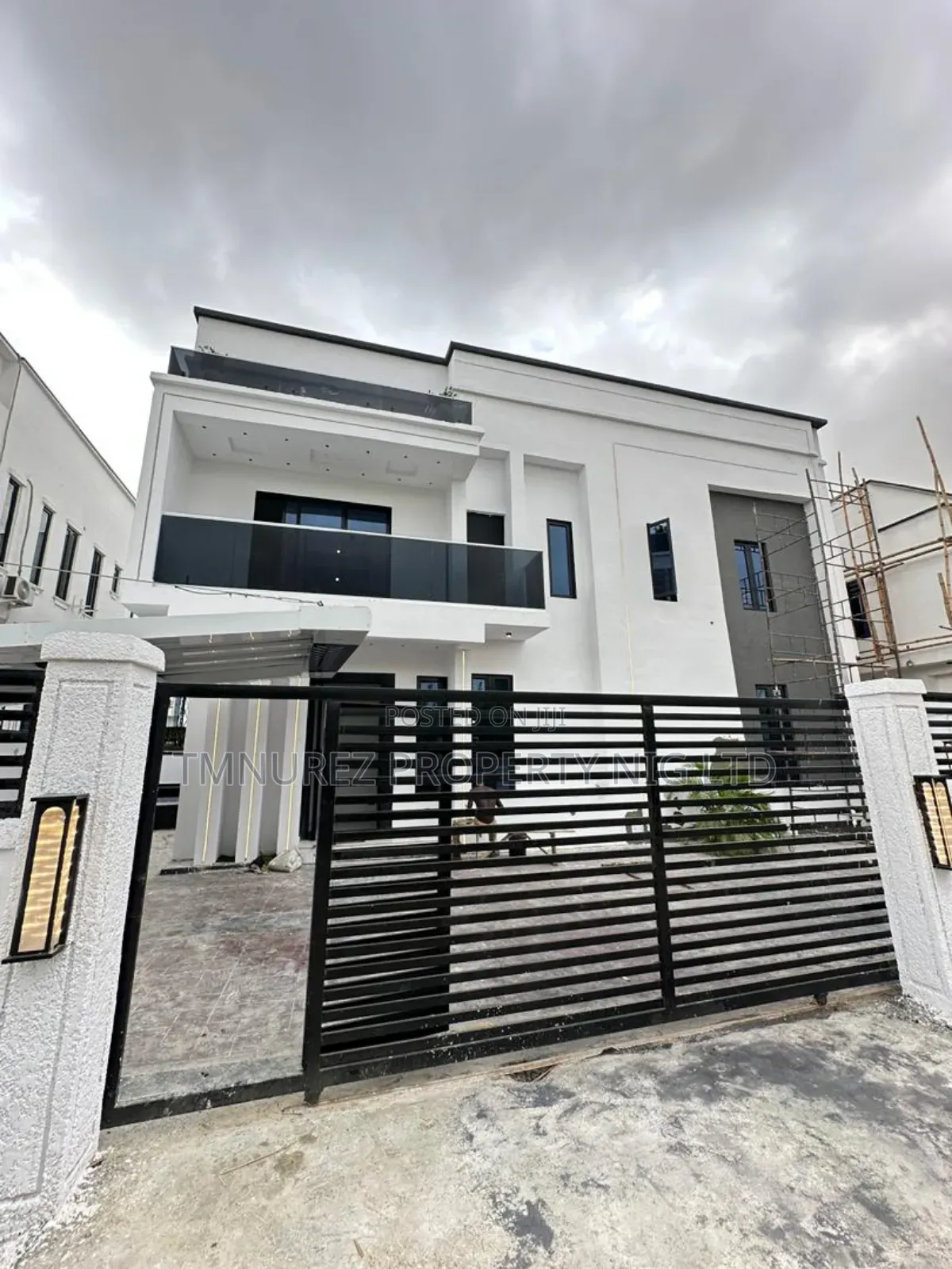 5bdrm Duplex in Ajah Elekki for sale
