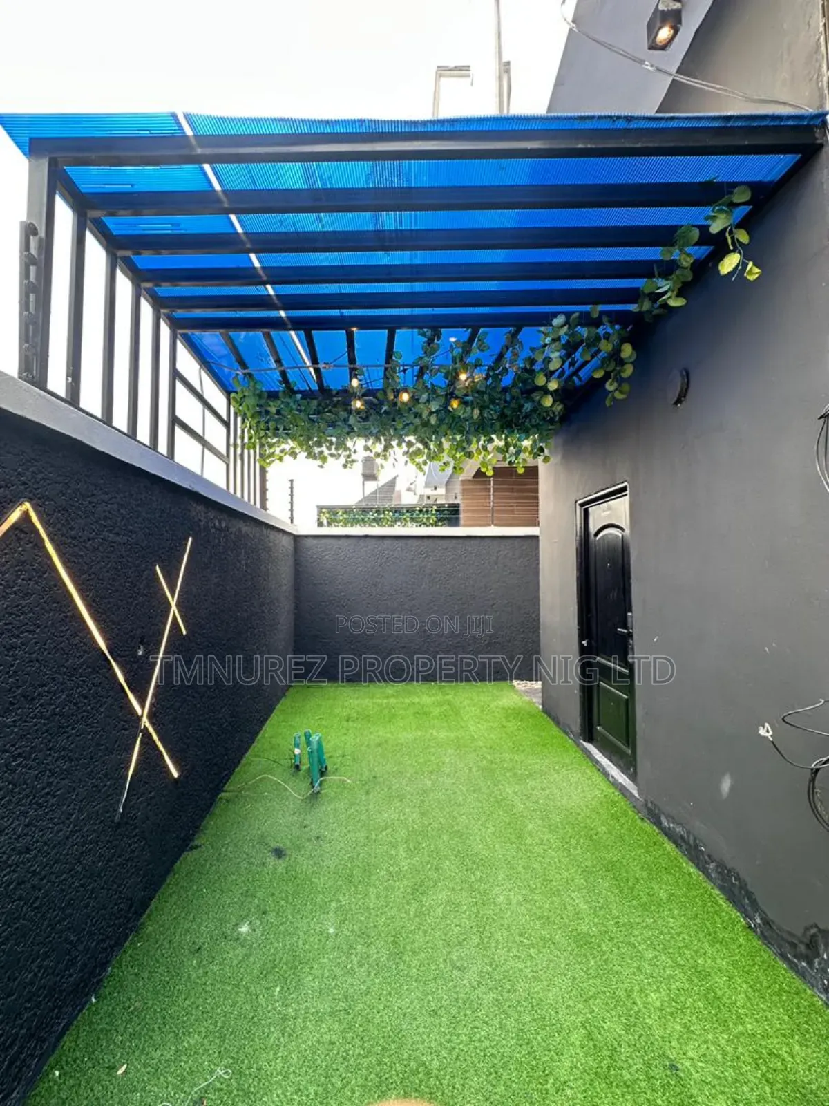 5bdrm Duplex in Aha Lekki, Ajah for sale