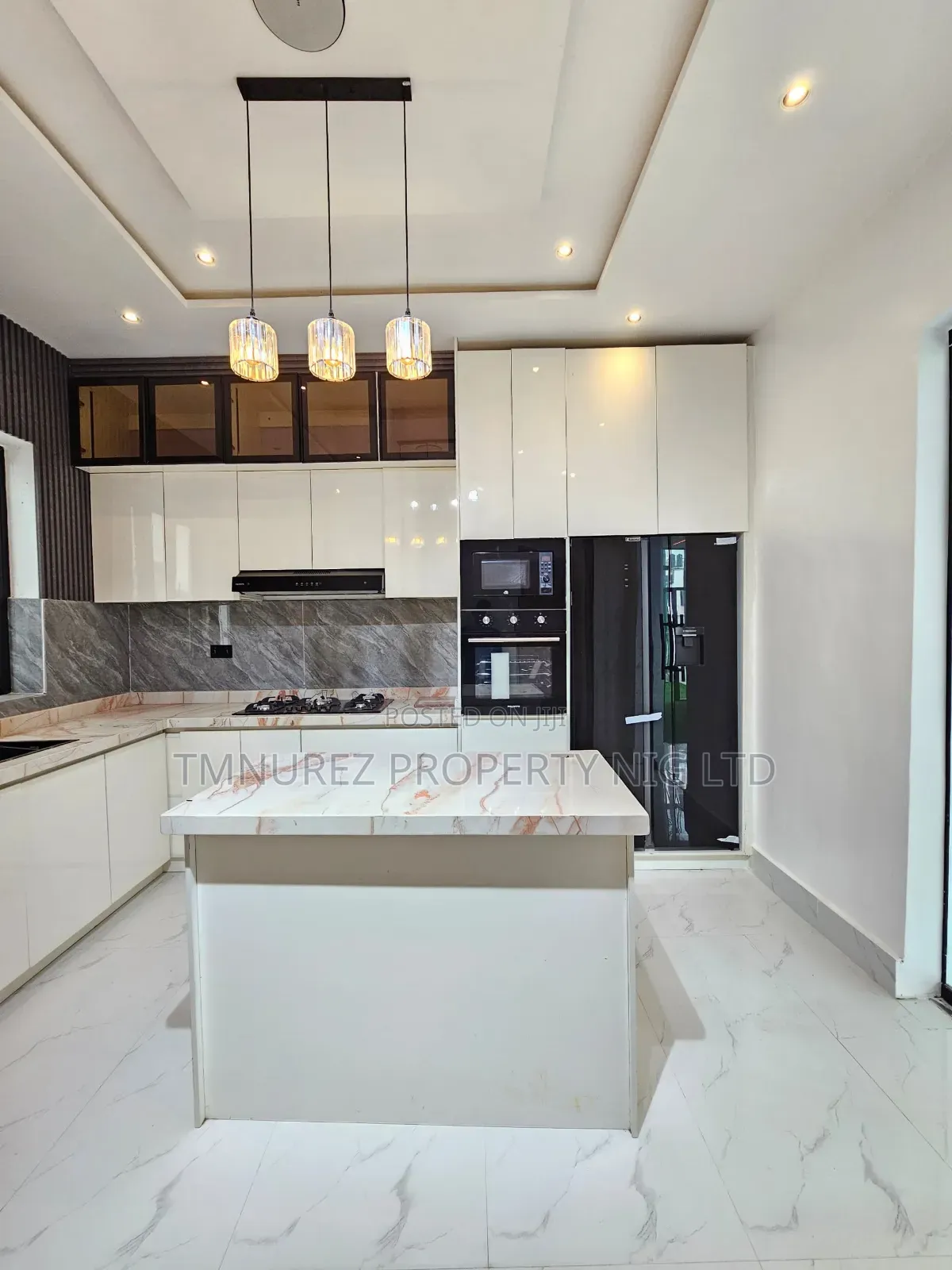 5bdrm Duplex in Ajah for sale