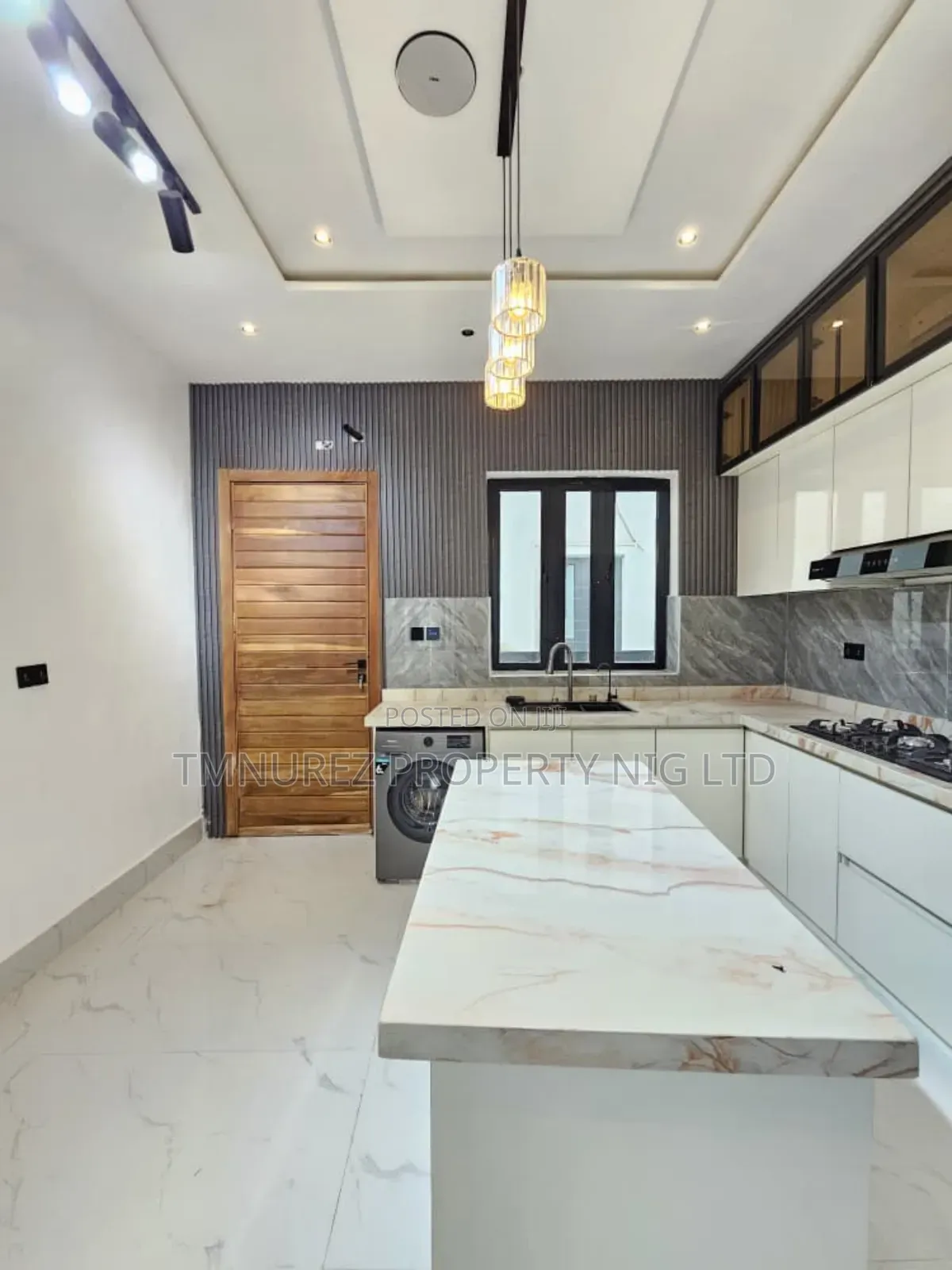 5bdrm Duplex in Ajah for sale