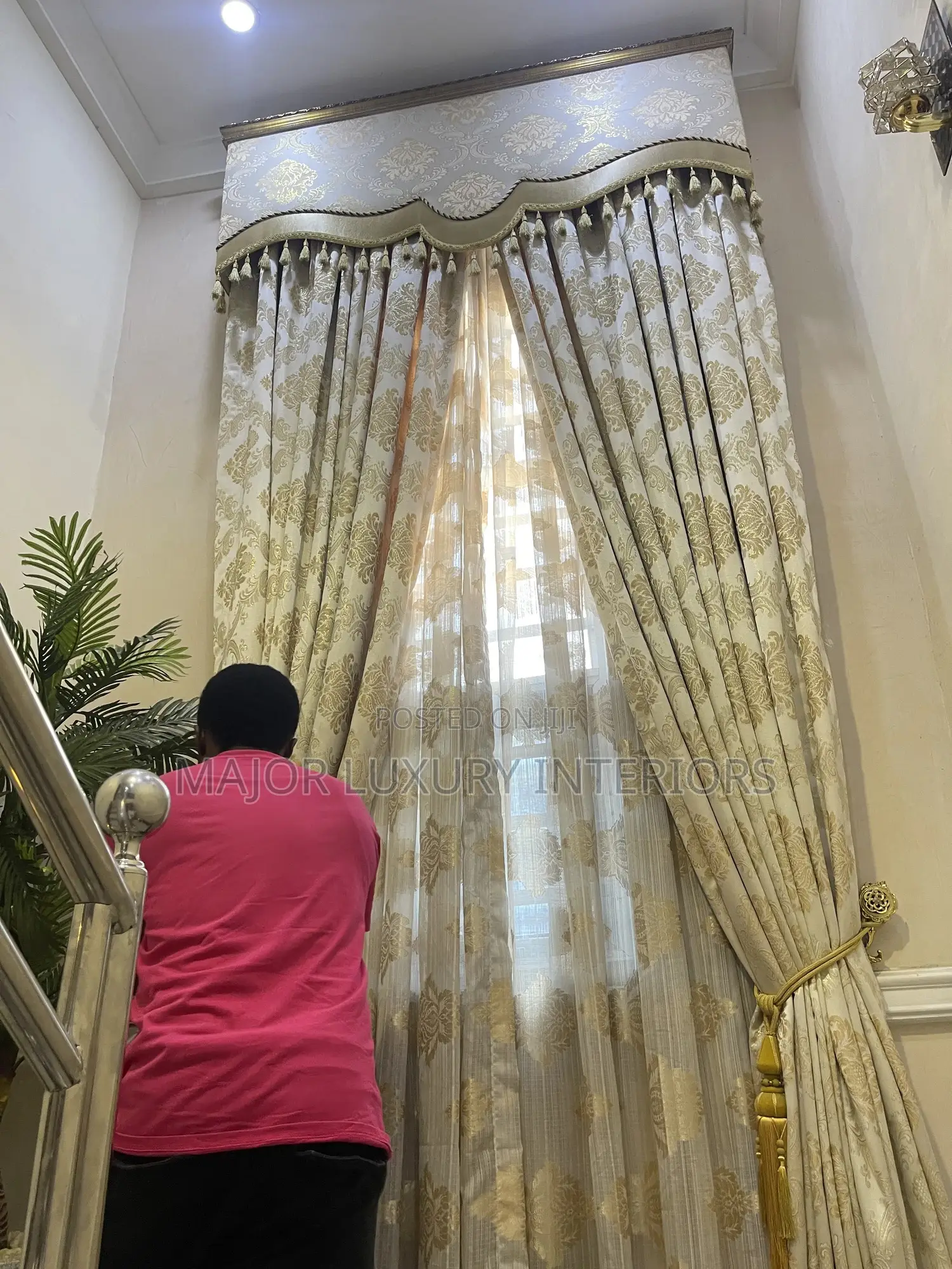 Turkey Curtain With Board Design