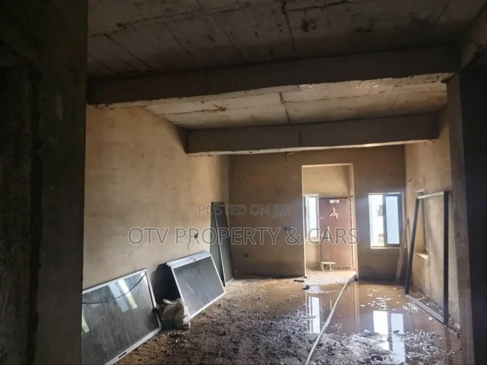 4bdrm Townhouse/Terrace In Life Camp For Sale