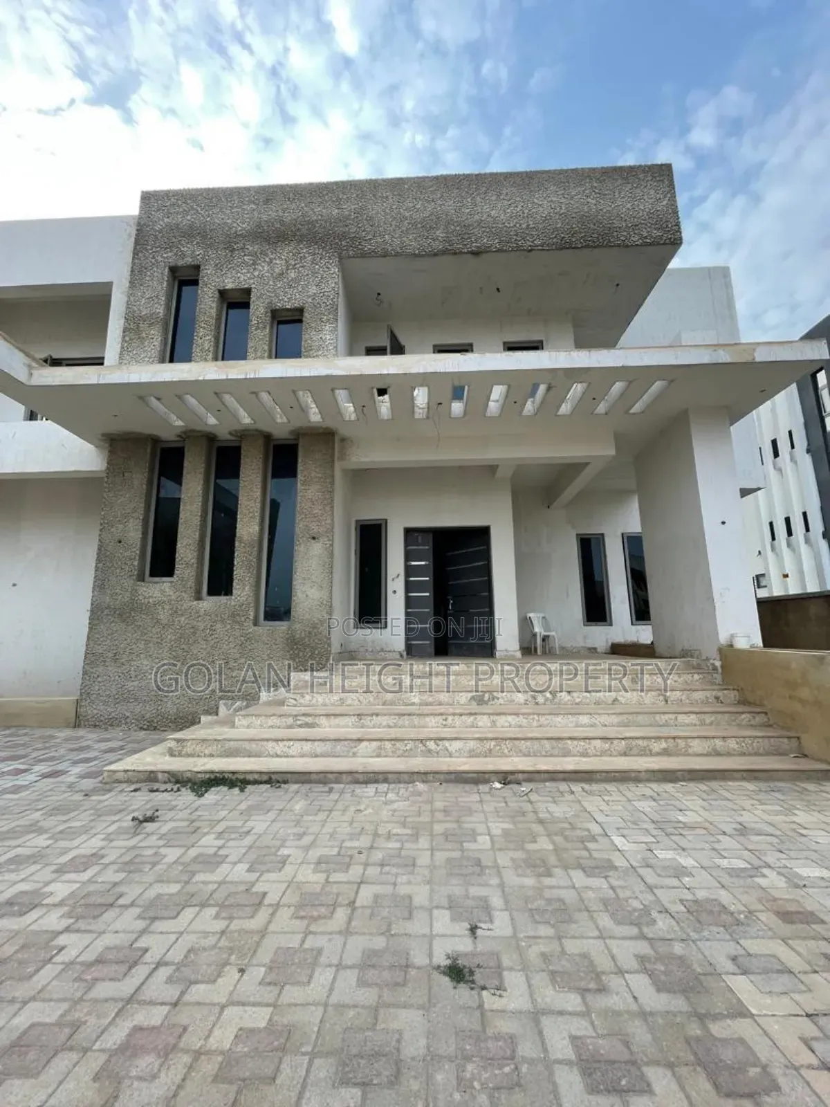6bdrm Duplex in Diplomatic Zone, Katampe Extension for sale