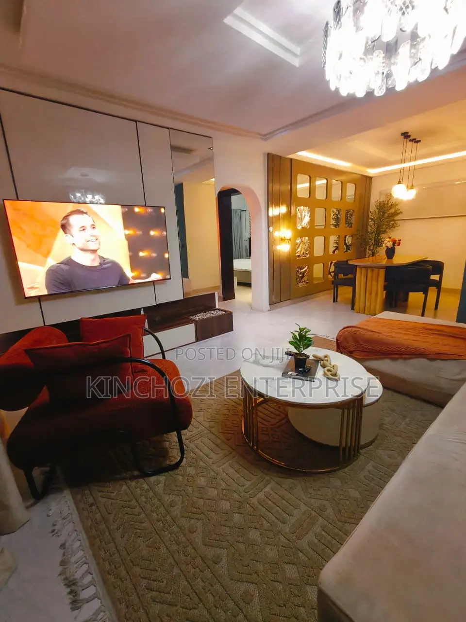 Exquisite 2 Bedroom Apartment