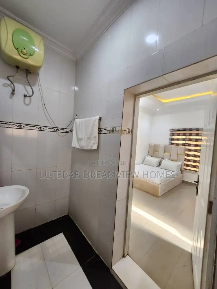Furnished 1bdrm Apartment in Jabi for rent