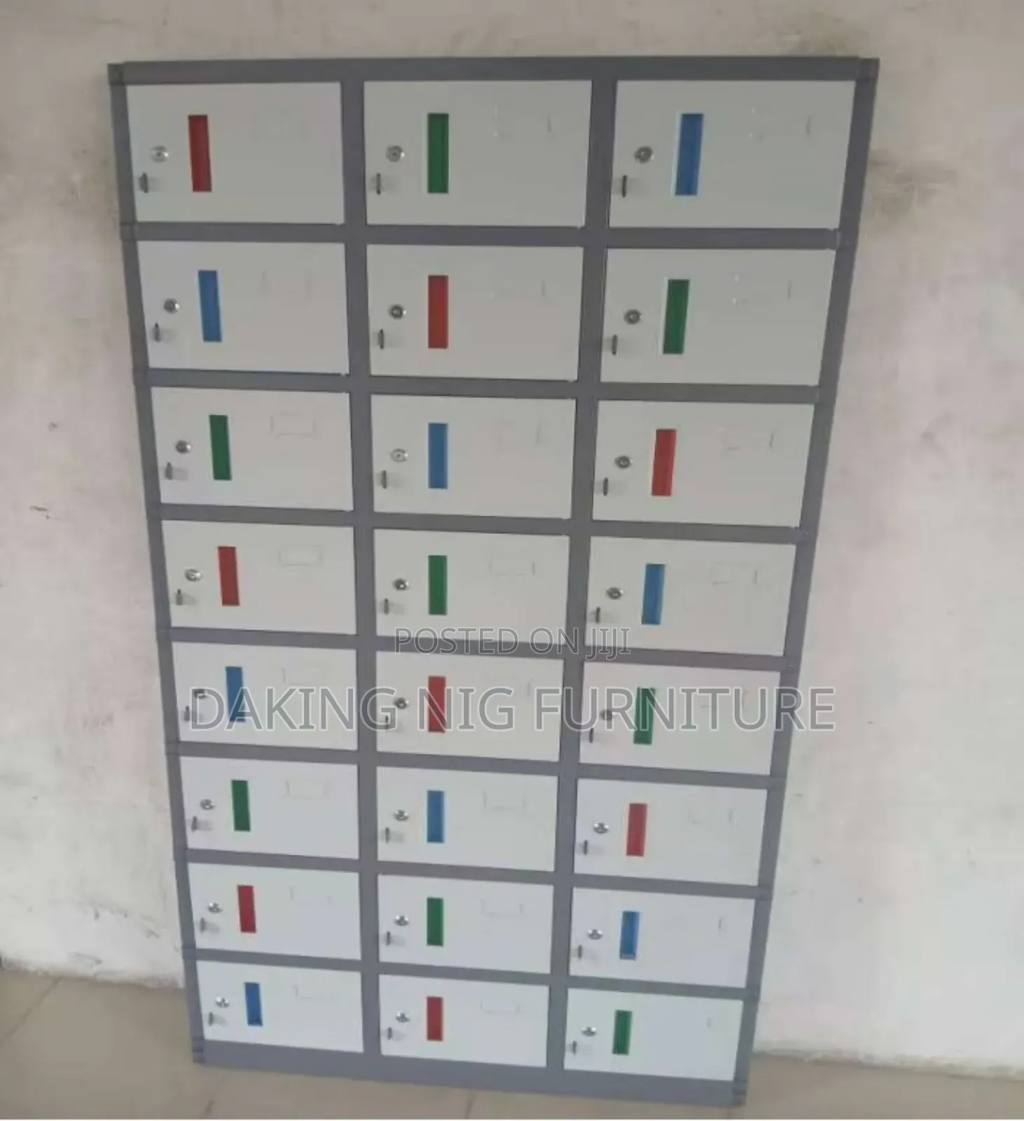 Beautiful Colors 24 Locker