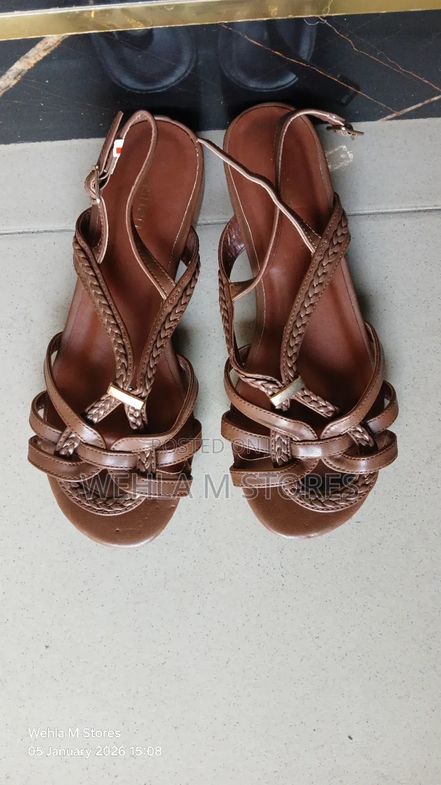 Brown Leather Sandal - 235/36