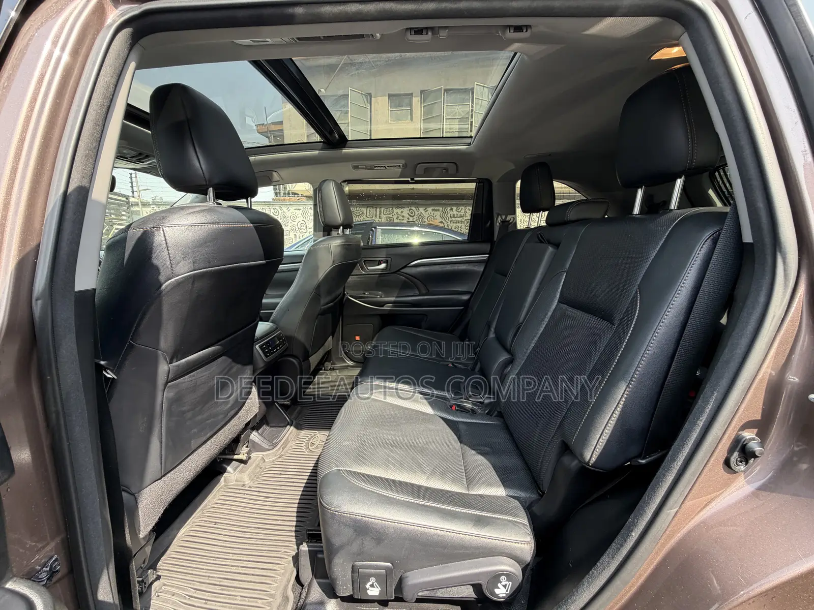 Toyota Highlander Limited 4x4 V6 (3.5L 6cyl 8A) 2017 Brown