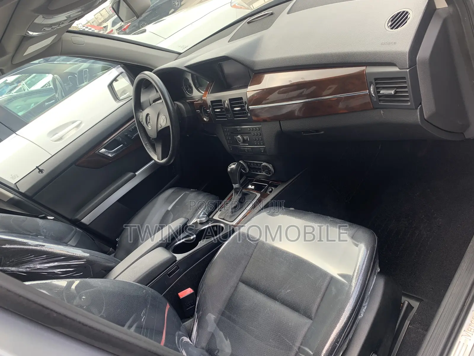Mercedes-Benz GLK-Class 350 4MATIC 2012 Gray