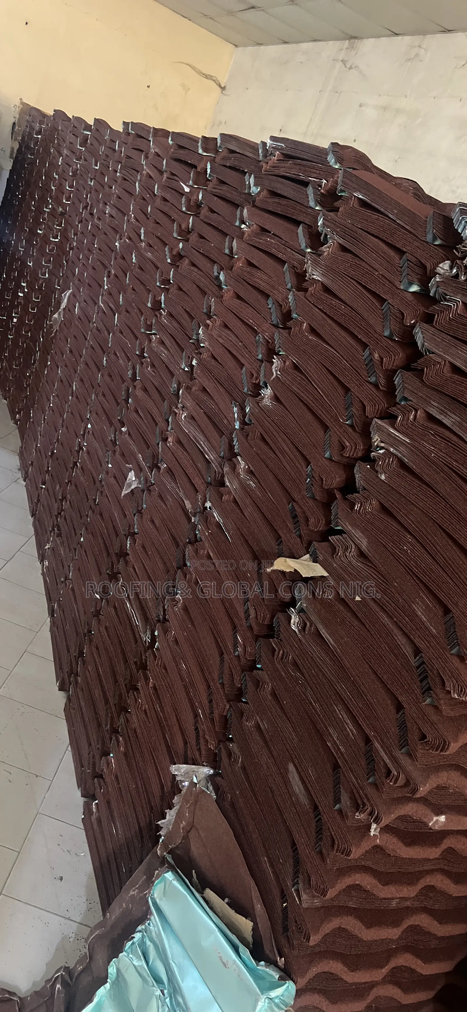 Korea Pure Red Stone Coated Roofing Tiles Milano Design