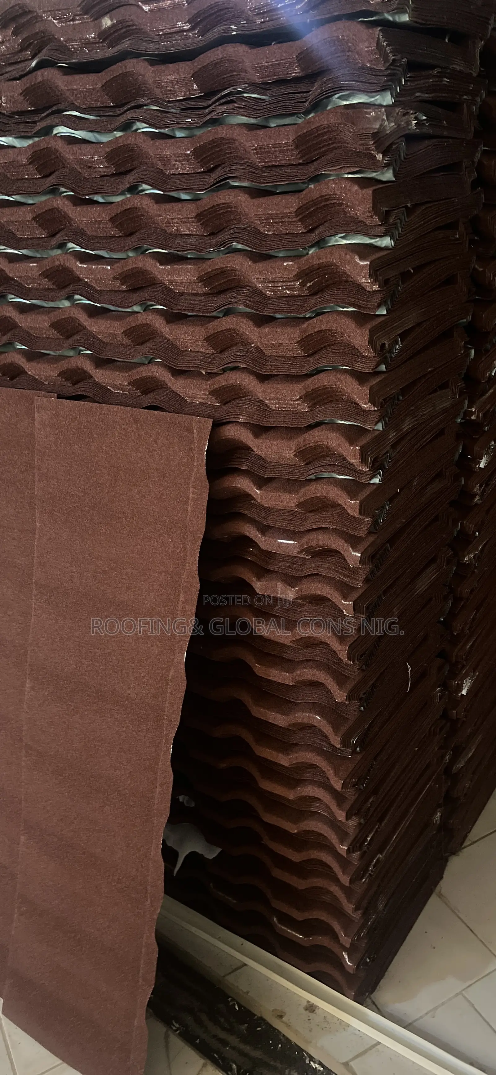 Korea Pure Red Stone Coated Roofing Tiles Milano Design