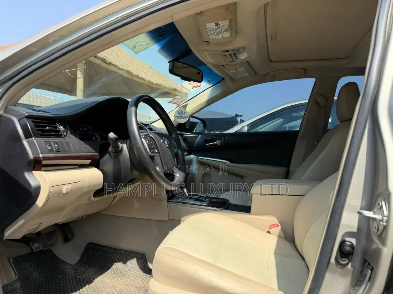 Toyota Camry 2014 Gold