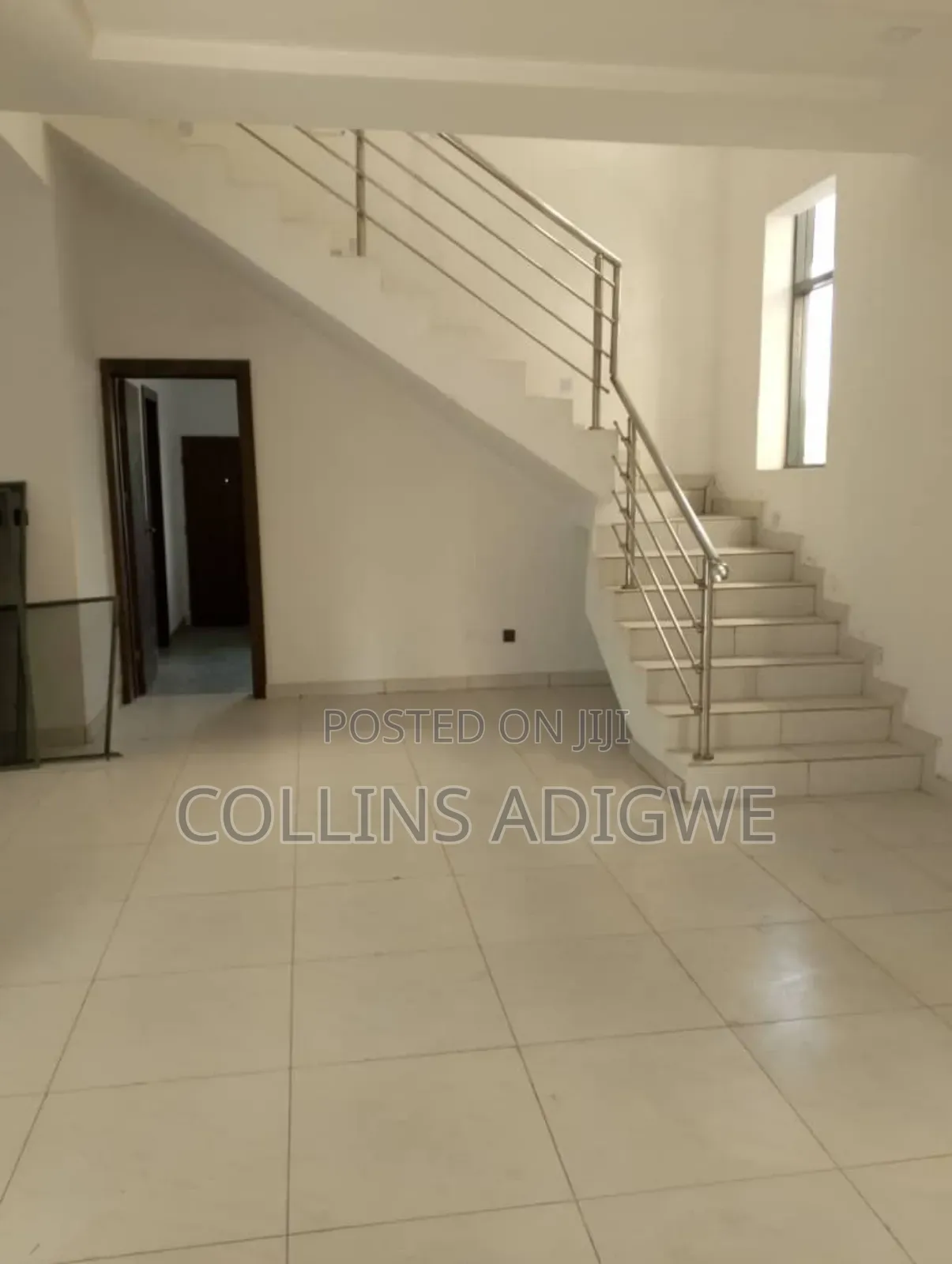 4bdrm Duplex in Orchid Chevron for sale
