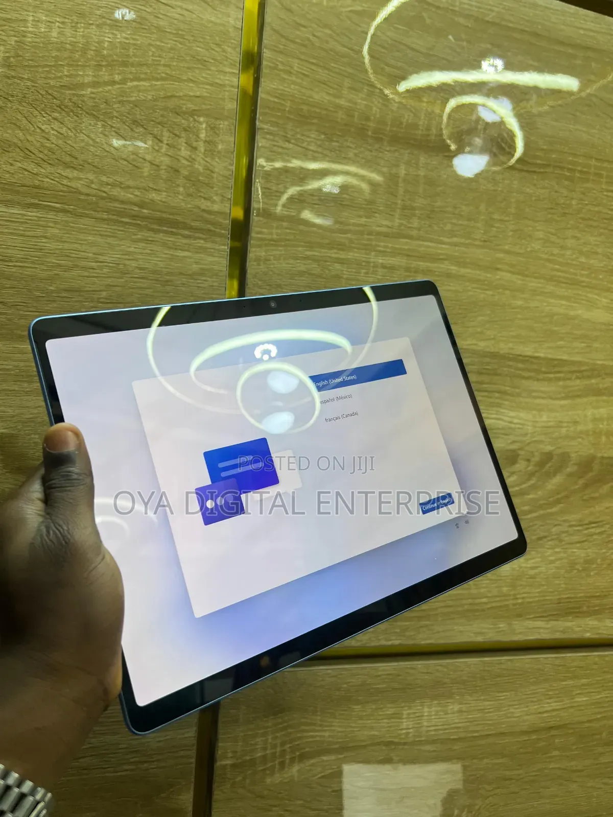 Laptop Microsoft Surface Pro 11th Edition, a Copilot+ PC 16GB SSD 1T