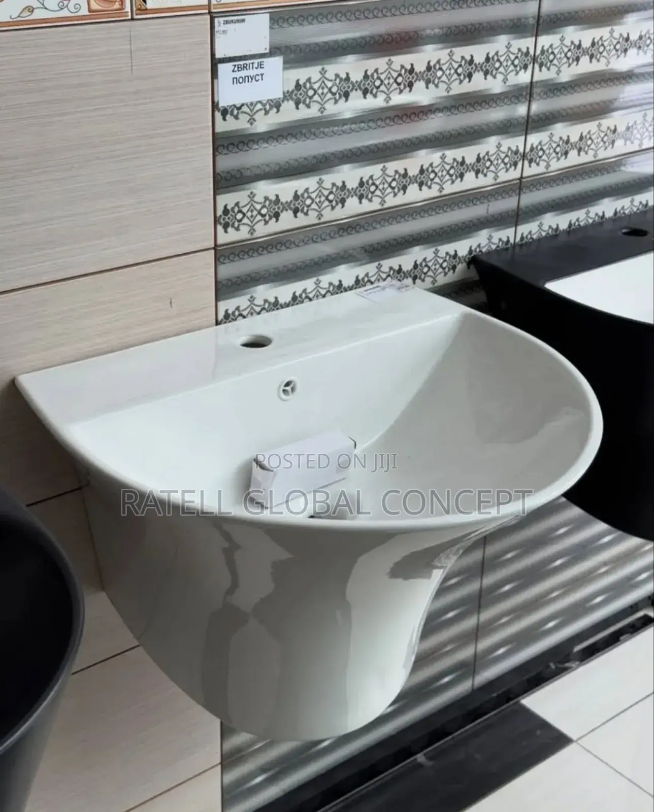 Wall Hanged Wash Hand Basin