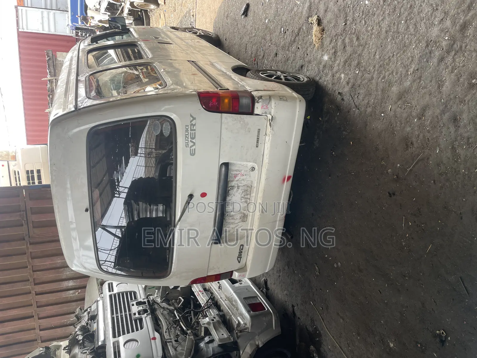 Suzuki Every 2010 White