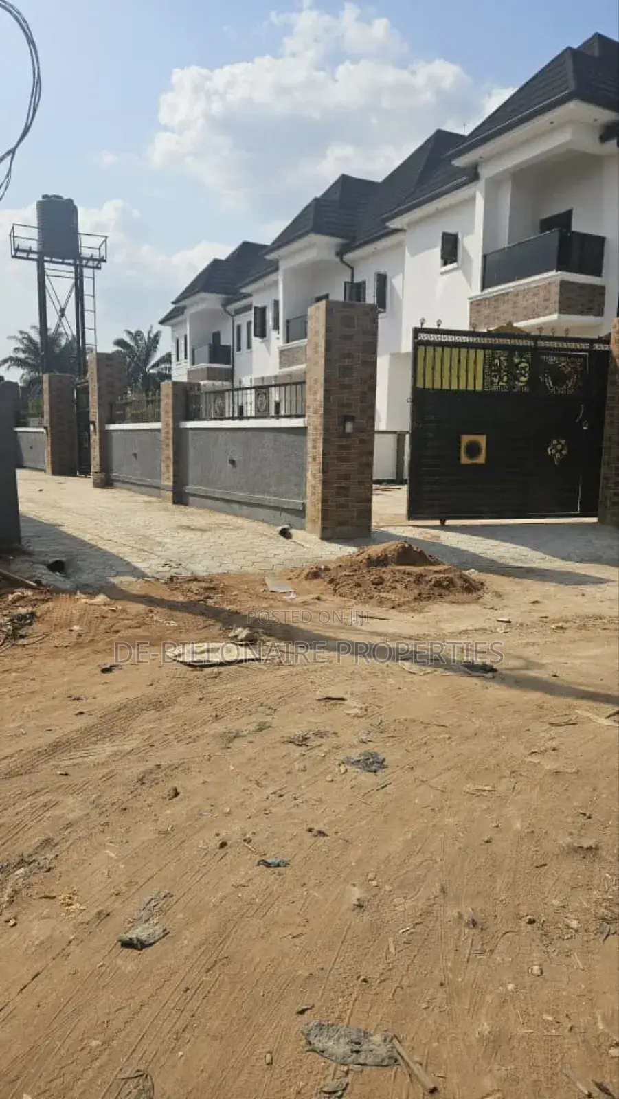 4bdrm Duplex in Owerri for sale