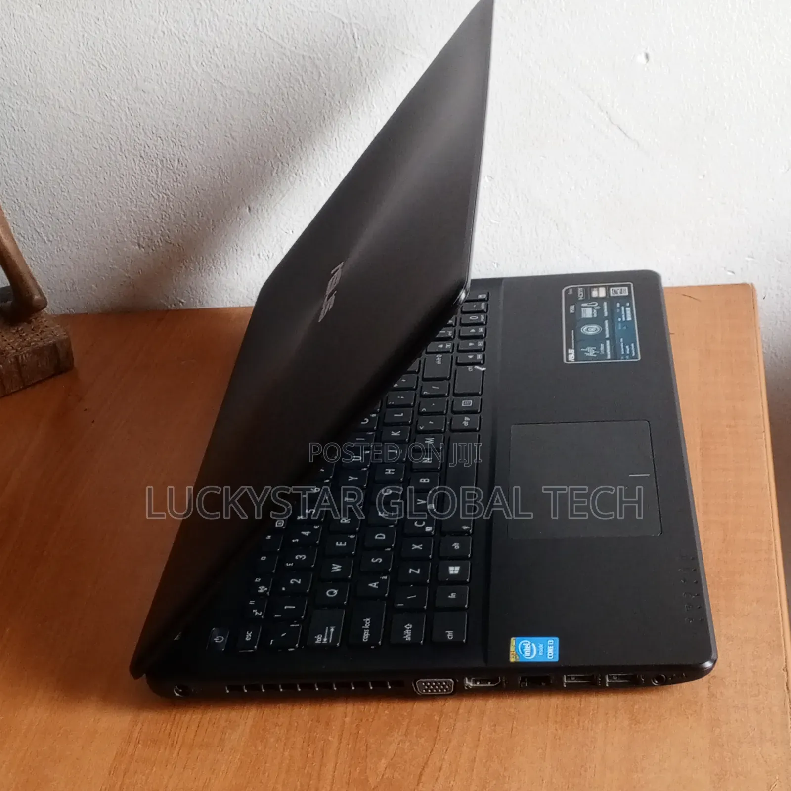 Laptop Asus Transformer Book Flip TP550LA 8GB Intel Core i3 HDD 320GB