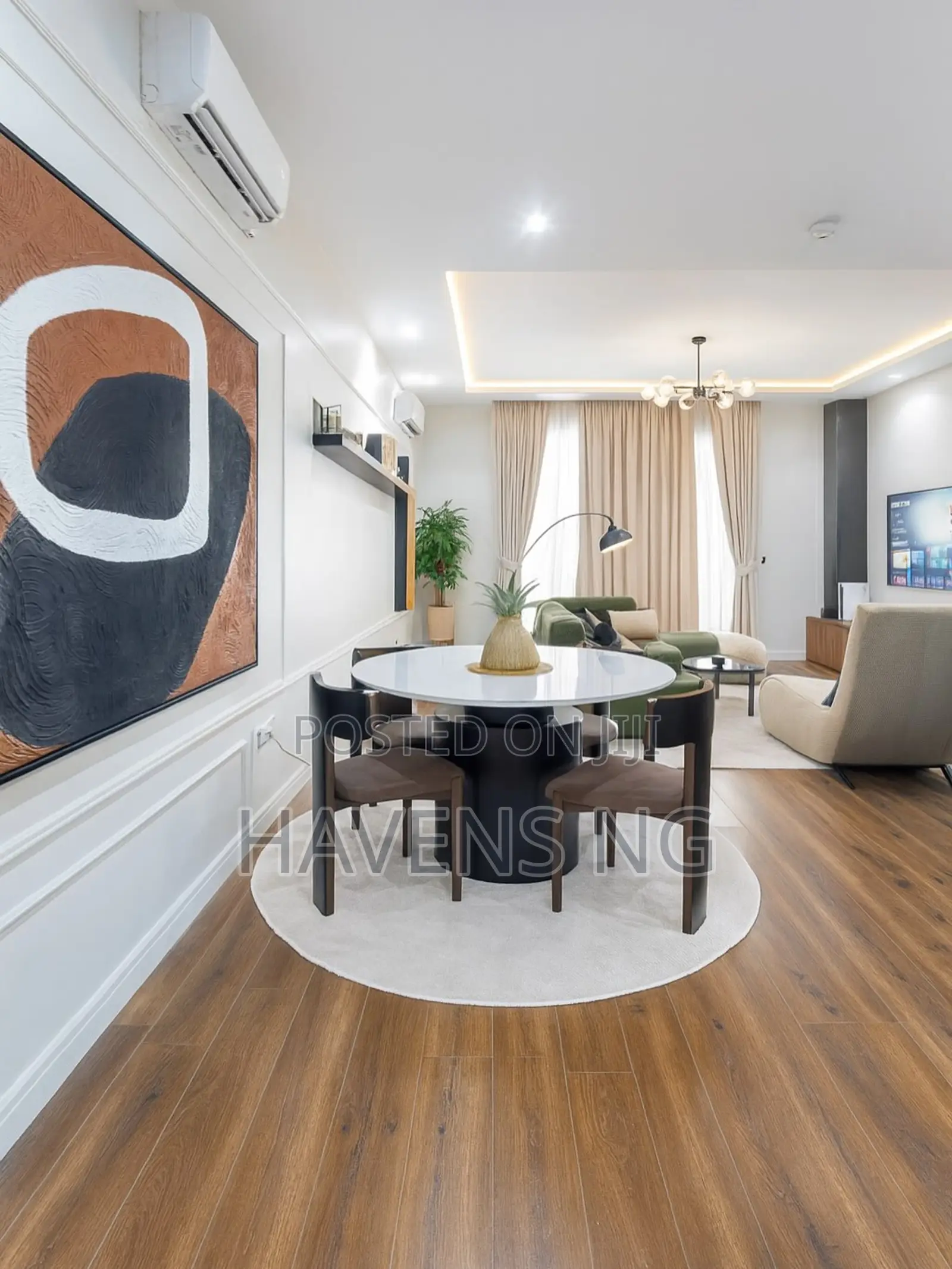 Modern Luxury 2 Bedroom Apartment