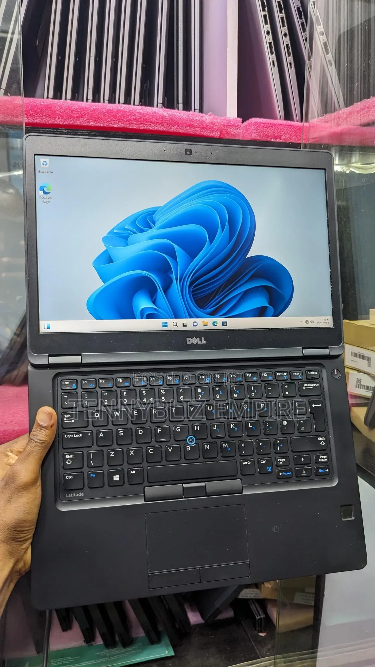 Laptop Dell Latitude 5480 16GB Intel Core I7 SSD 256GB