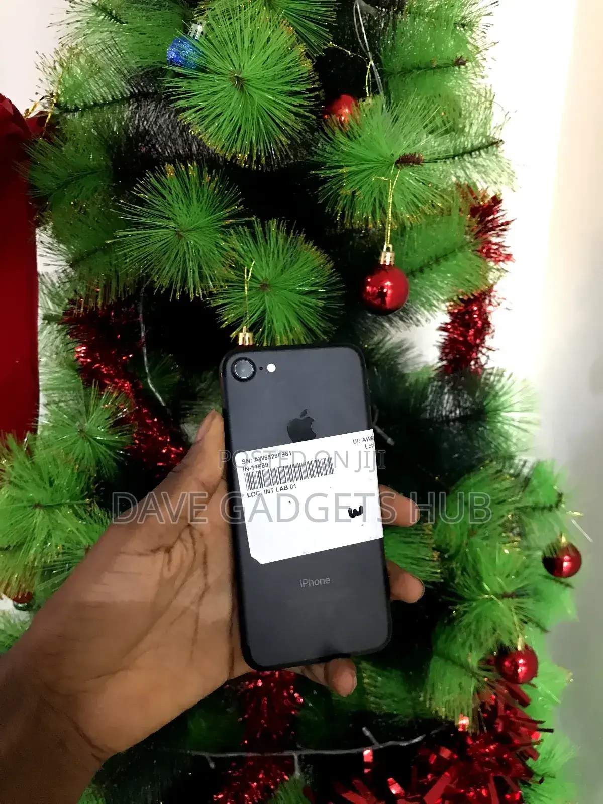 New Apple iPhone 7 32 GB Black