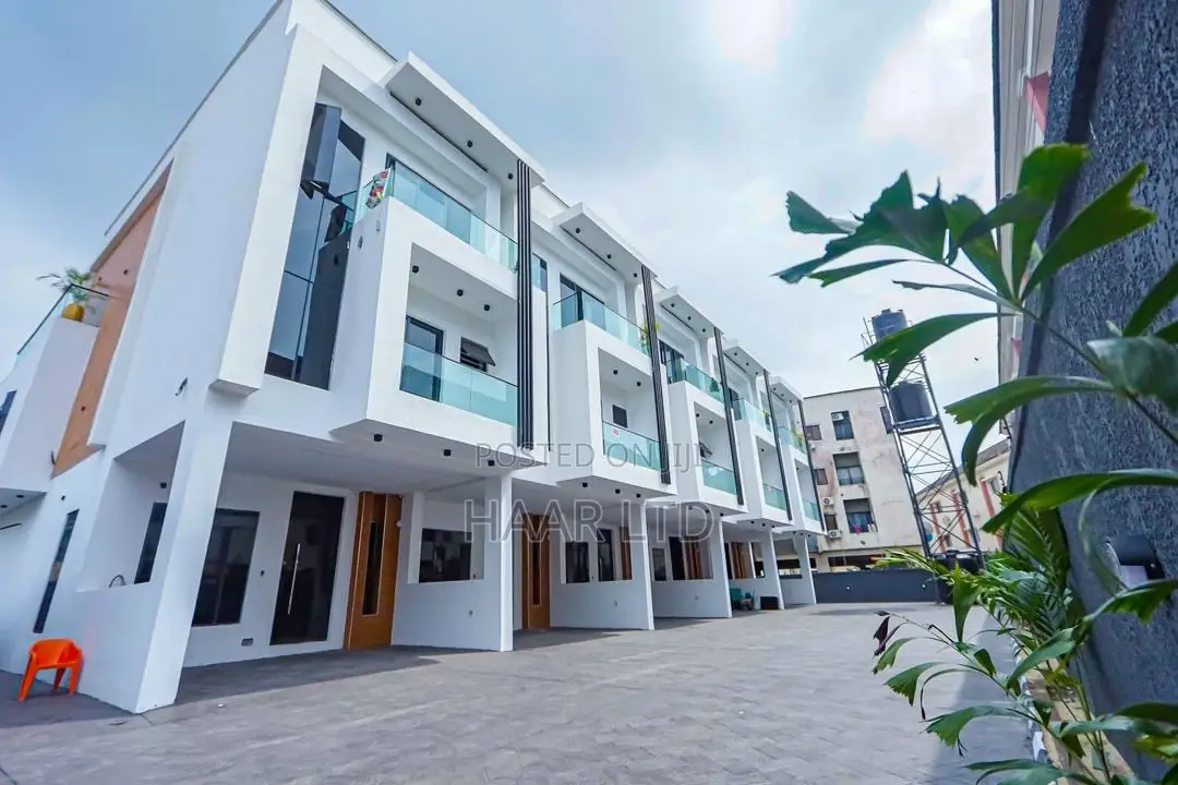 4bdrm Duplex in Osapa london for sale