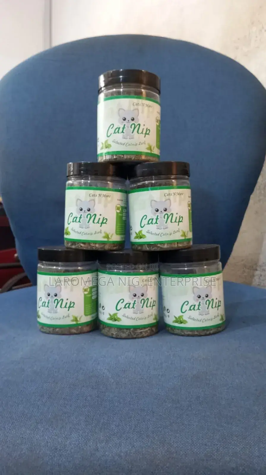 Organic Catnip Jar – Pure Bliss Playfulness for Your Cat