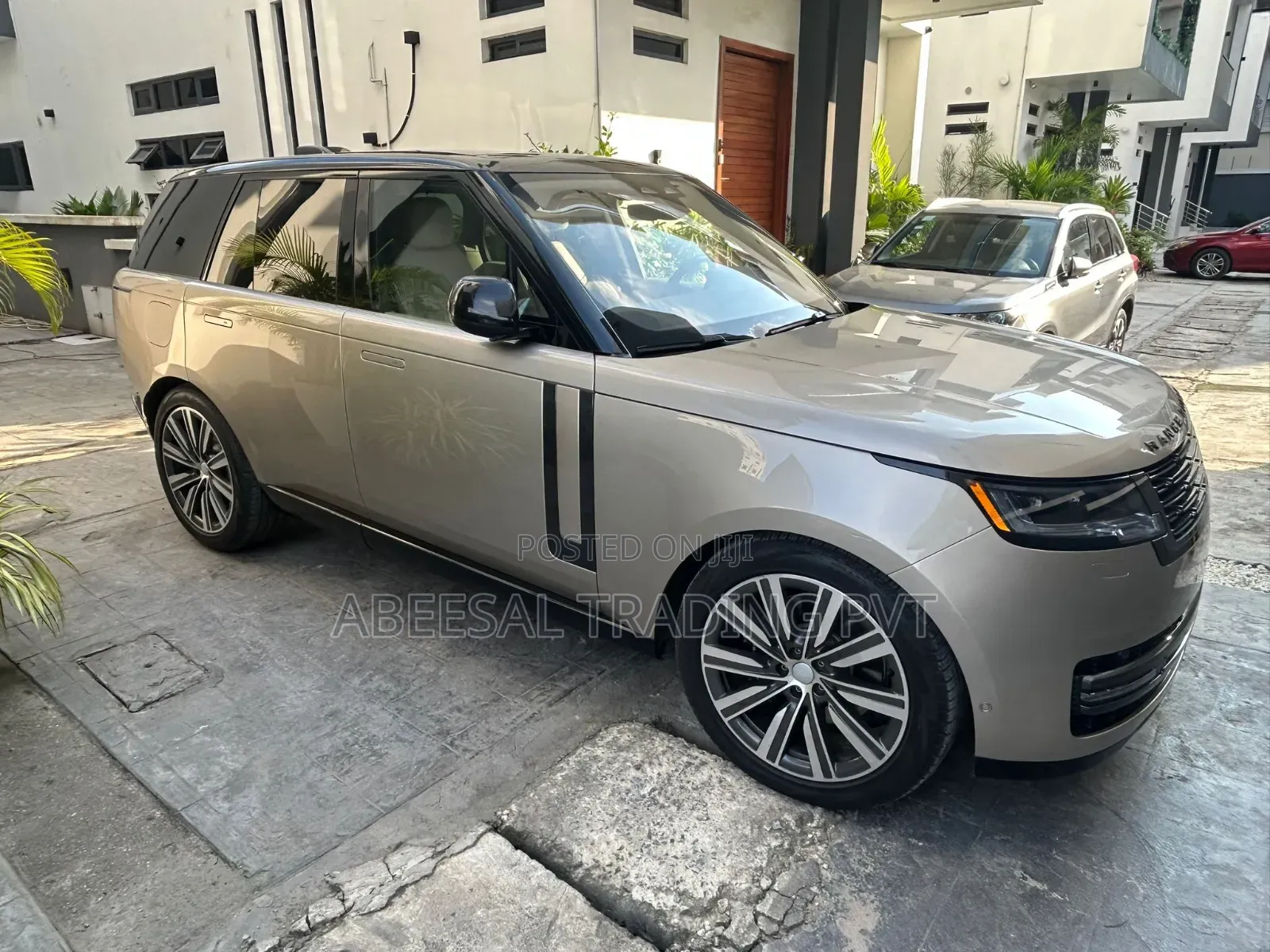 Land Rover Range Rover Vogue 2023 Gray