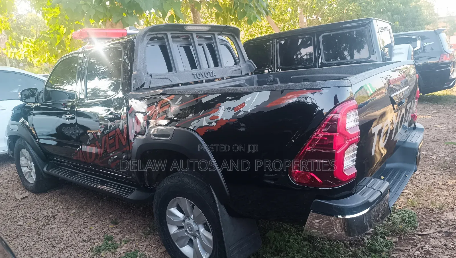 Toyota Hilux 2018 Black