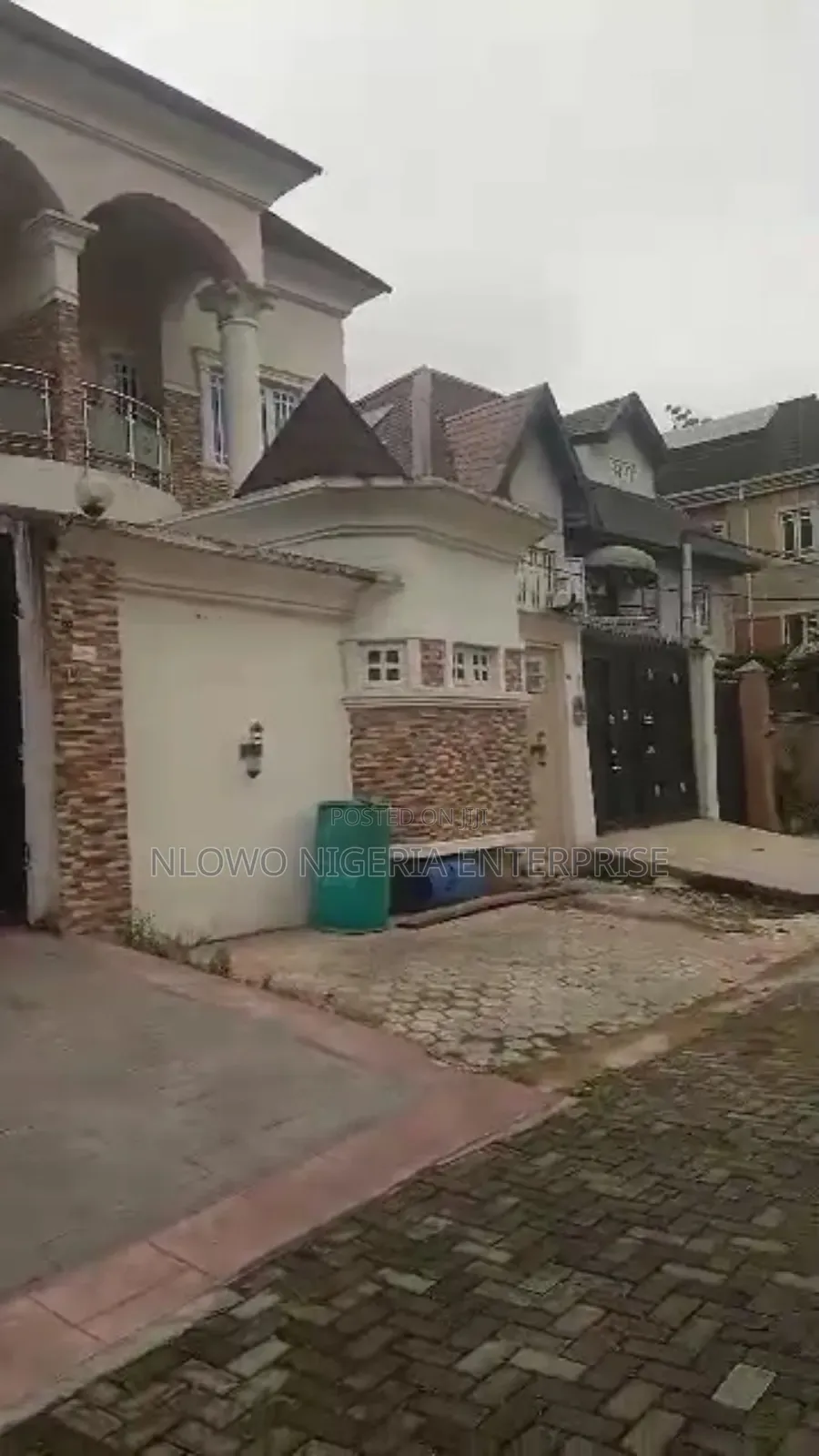4bdrm Duplex in Anibaloye Estate, Anthony Village for sale