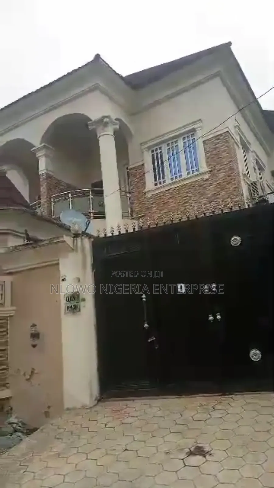 4bdrm Duplex in Anibaloye Estate, Anthony Village for sale